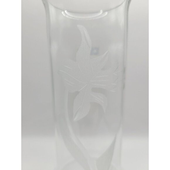 Vintage Toscany Etched Frosted Lily Glass Vase Hand Made In Romania 8" Floral - Picture 2 of 9
